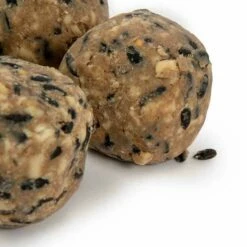 National Trust Ultimate Fat Balls - 6 Pack 8 National Trust Ultimate Fat Balls - 6 Pack -birds Shop 10276 3