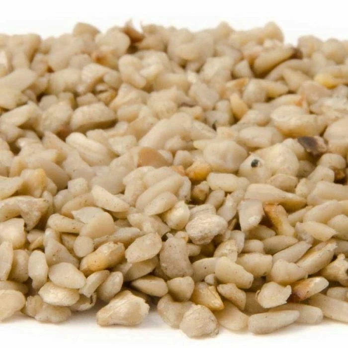 Premium Kibbled Sunflower Hearts - Bird Food 2 Premium Kibbled Sunflower Hearts - Bird Food - Image 2