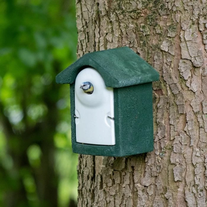 National Trust Green WoodStone 28mm Nest Box 1 National Trust Green WoodStone 28mm Nest Box
