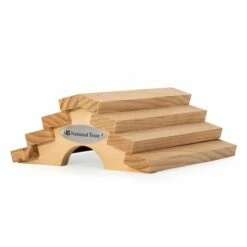 National Trust Frog & Toad House 9 National Trust Frog & Toad House -birds Shop 910180121 jvg 7500